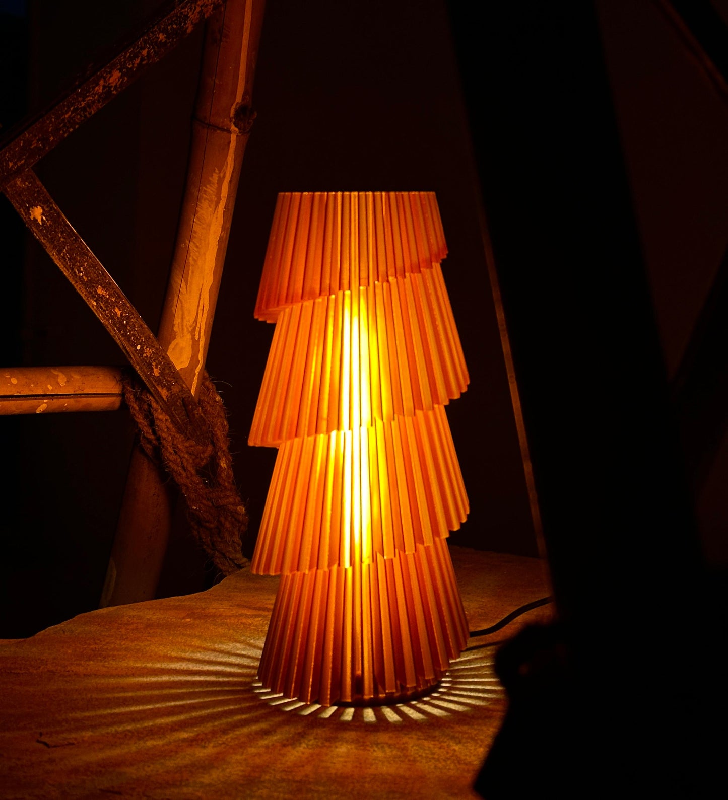Torra Lamp