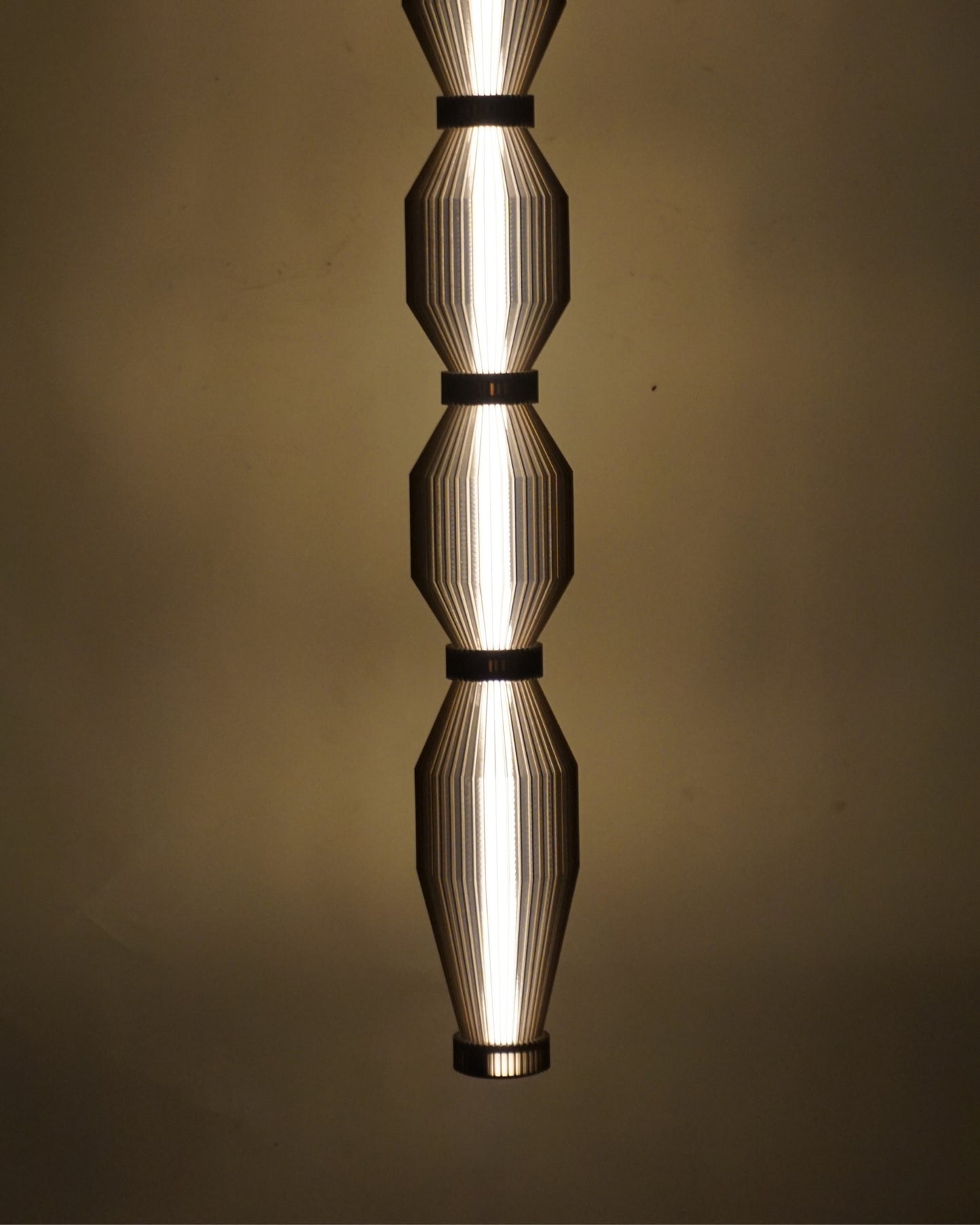 Black Linear Pendant Lamp