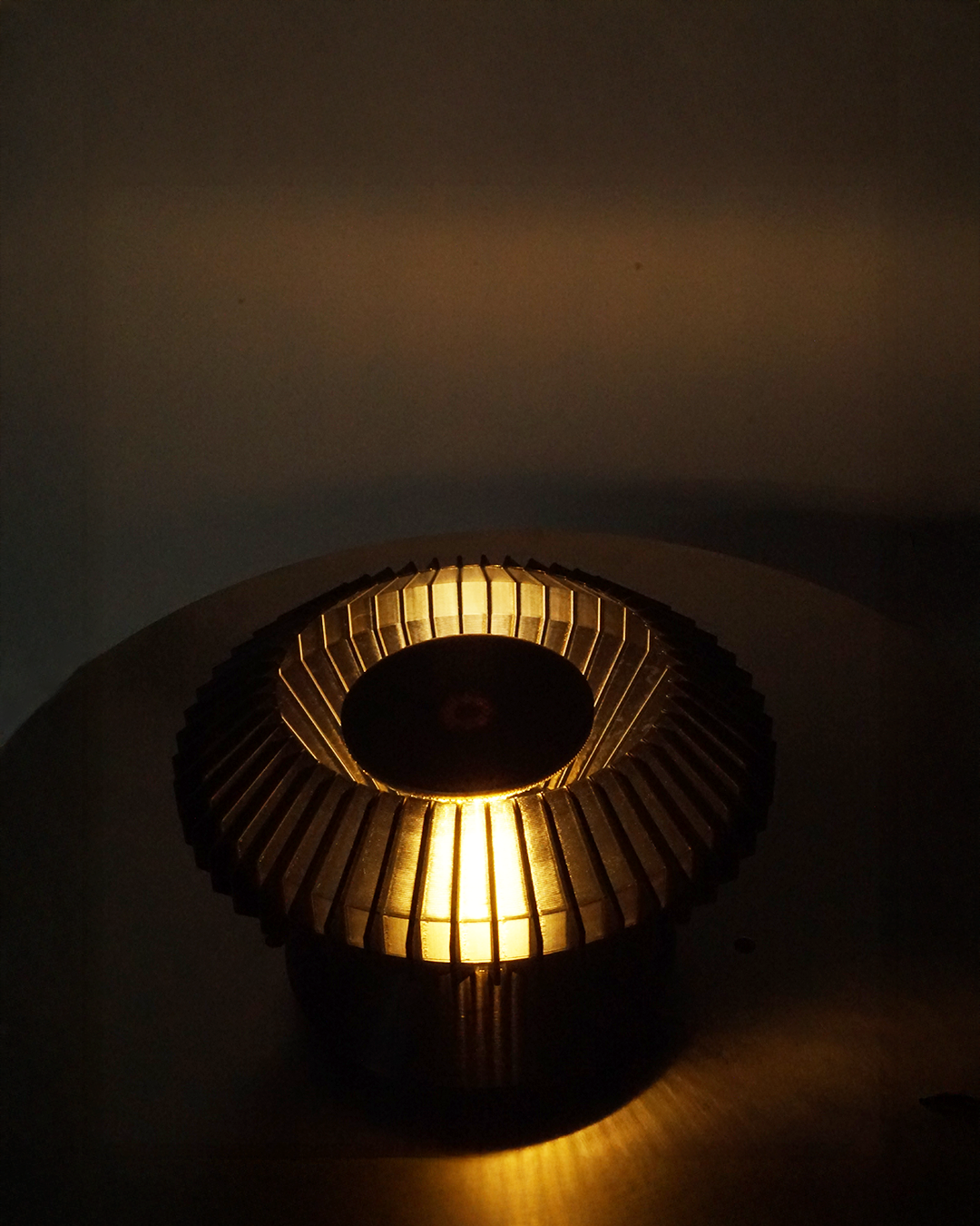 Dot Table Lamp