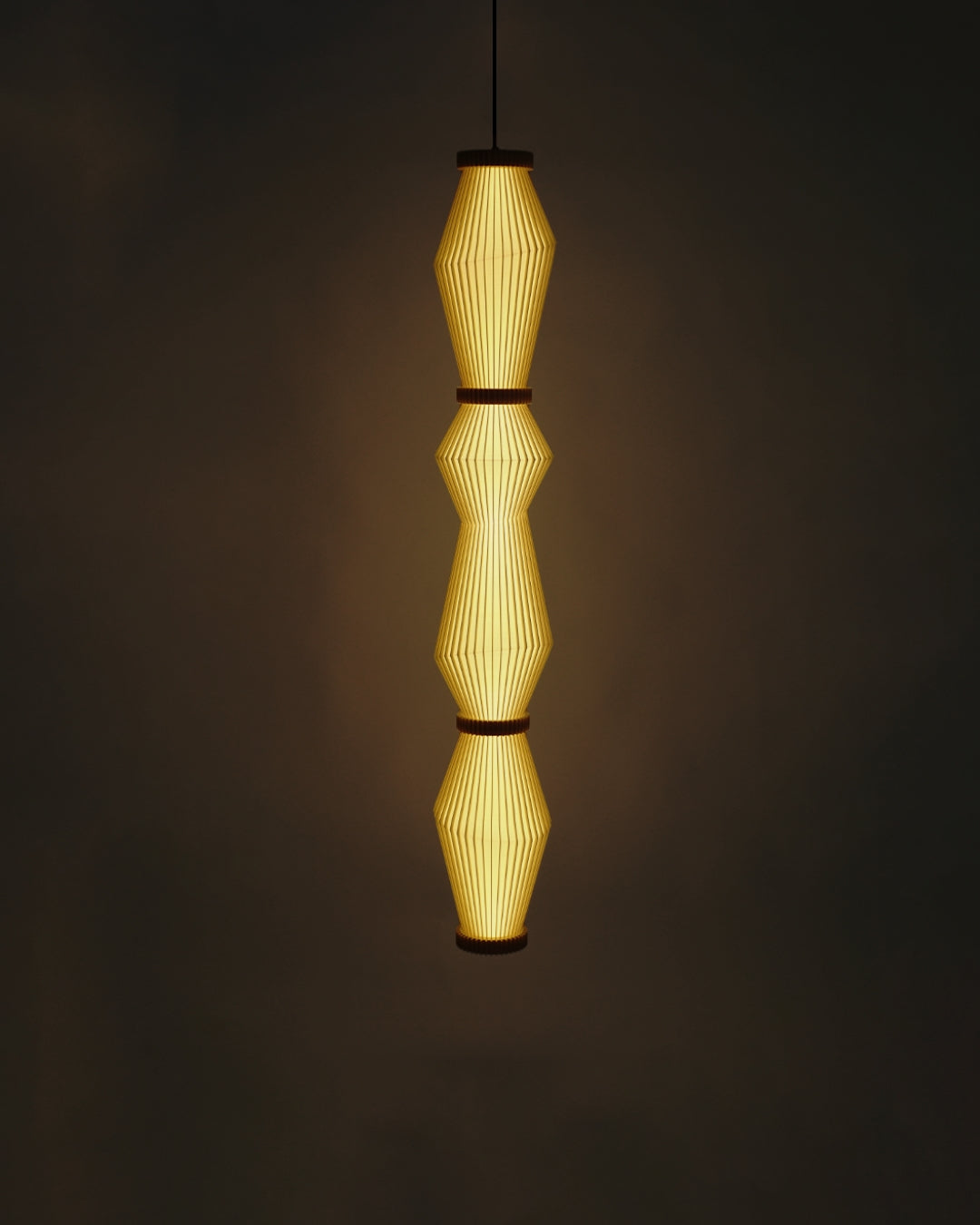 Staggered Pendant Lamp